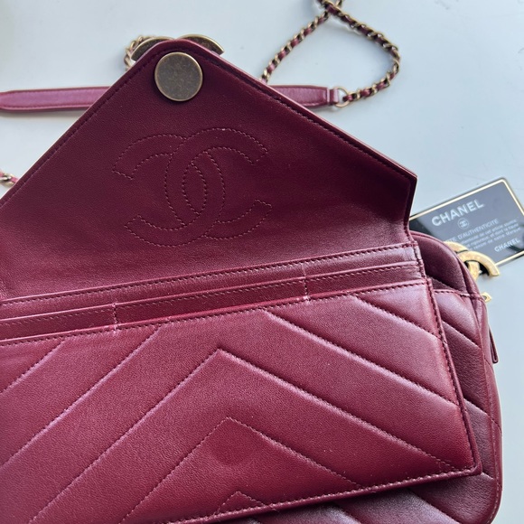 Chanel Red Lambskin Leather Chain Strap Camera Bag with Removable Wallet - Picture 15 of 16